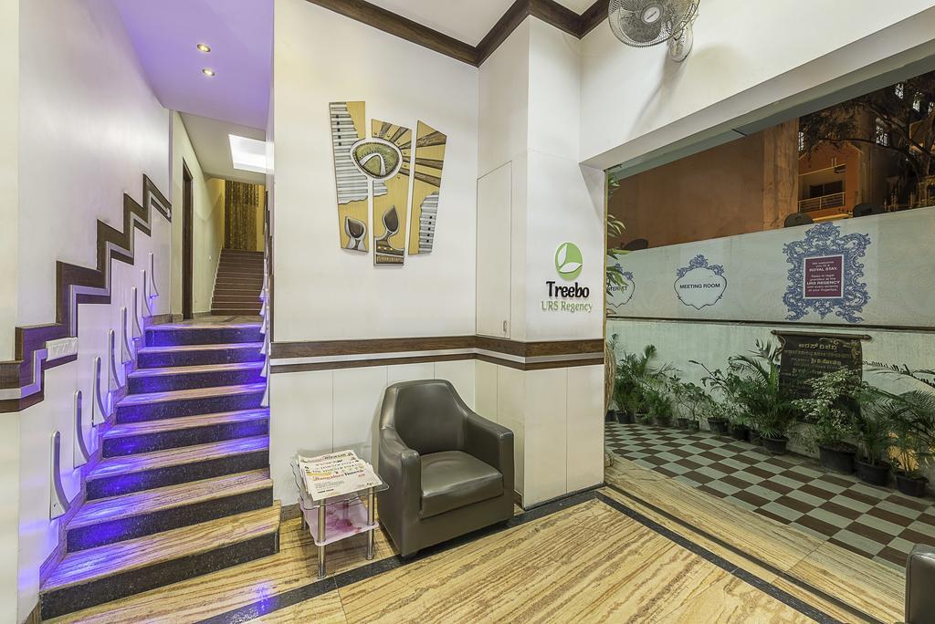 Treebo Trip Grand Regency Hotel Бангалор Екстериор снимка