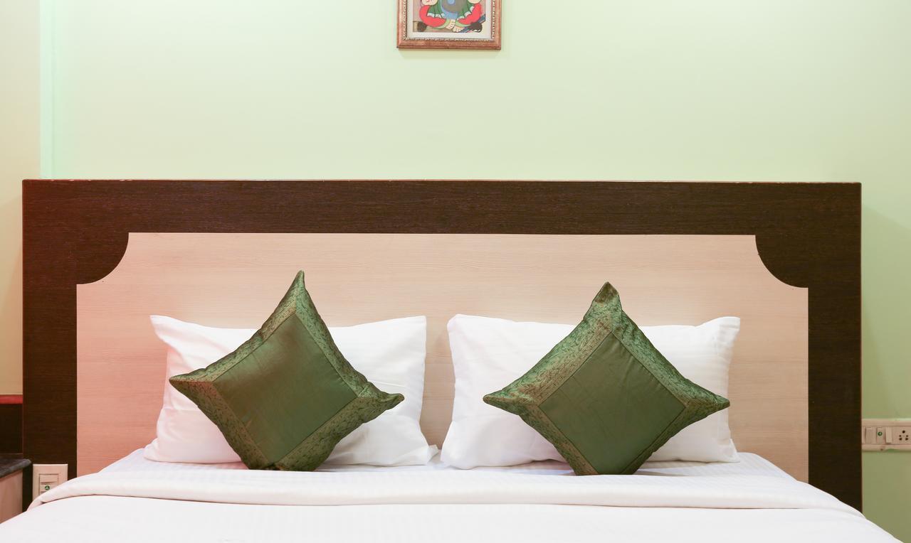 Treebo Trip Grand Regency Hotel Бангалор Екстериор снимка