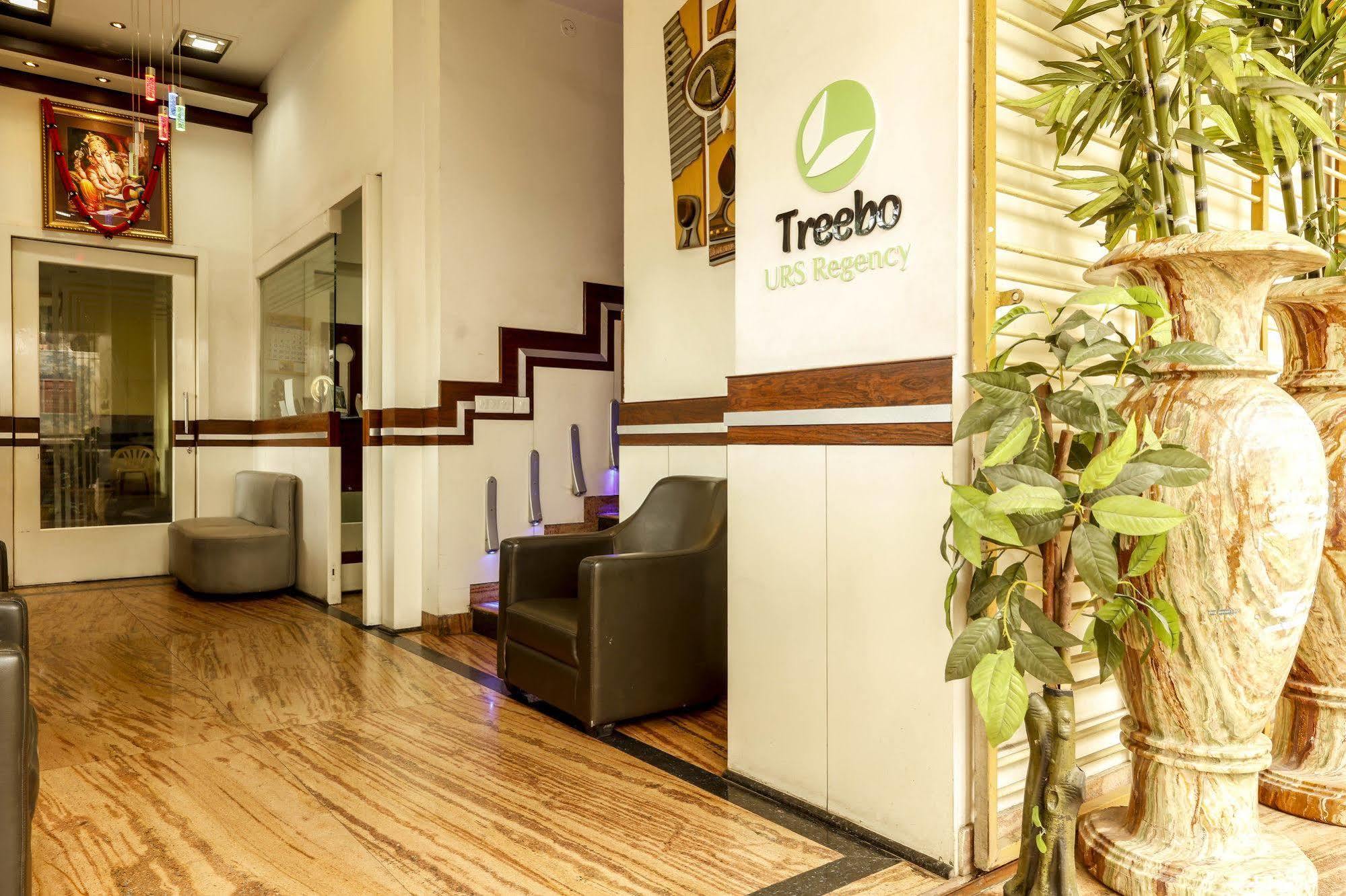 Treebo Trip Grand Regency Hotel Бангалор Екстериор снимка